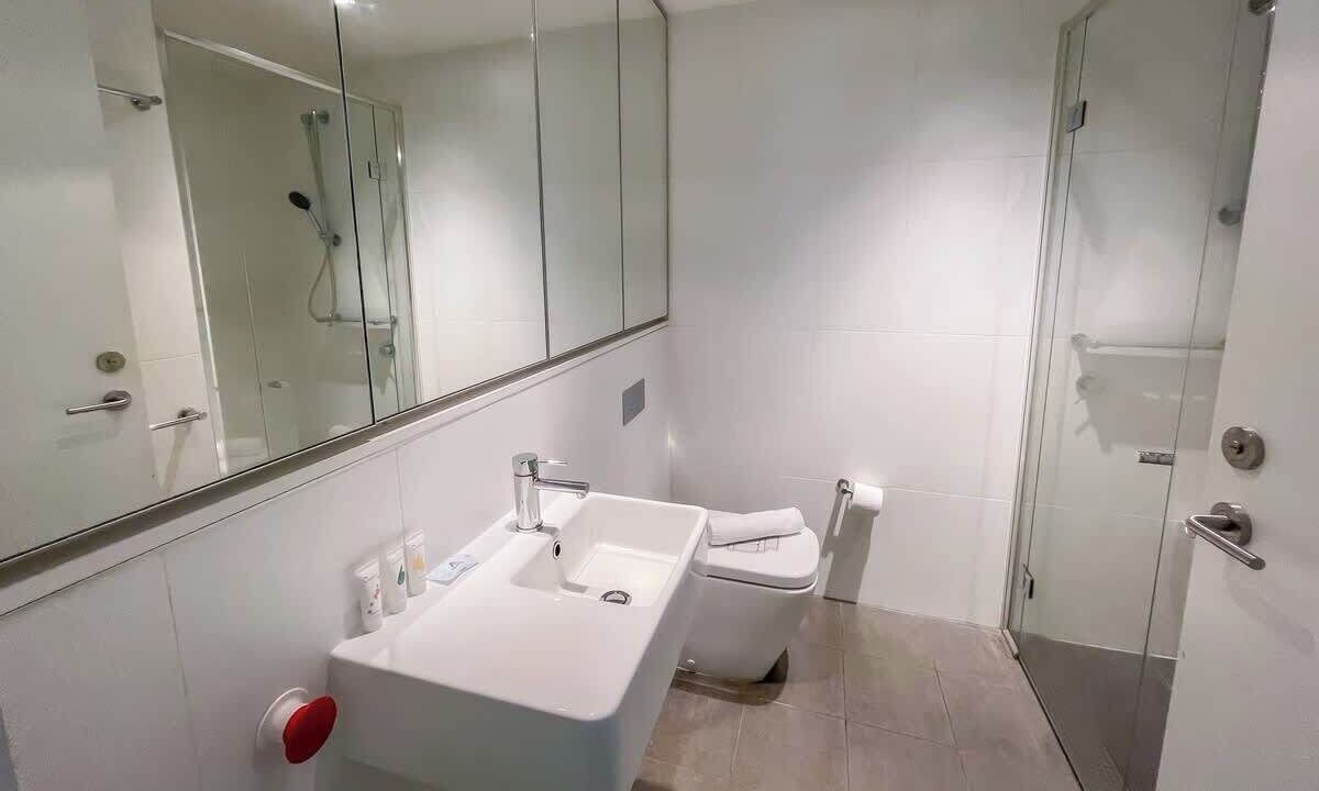 Photo of Bathroom in Docklands
