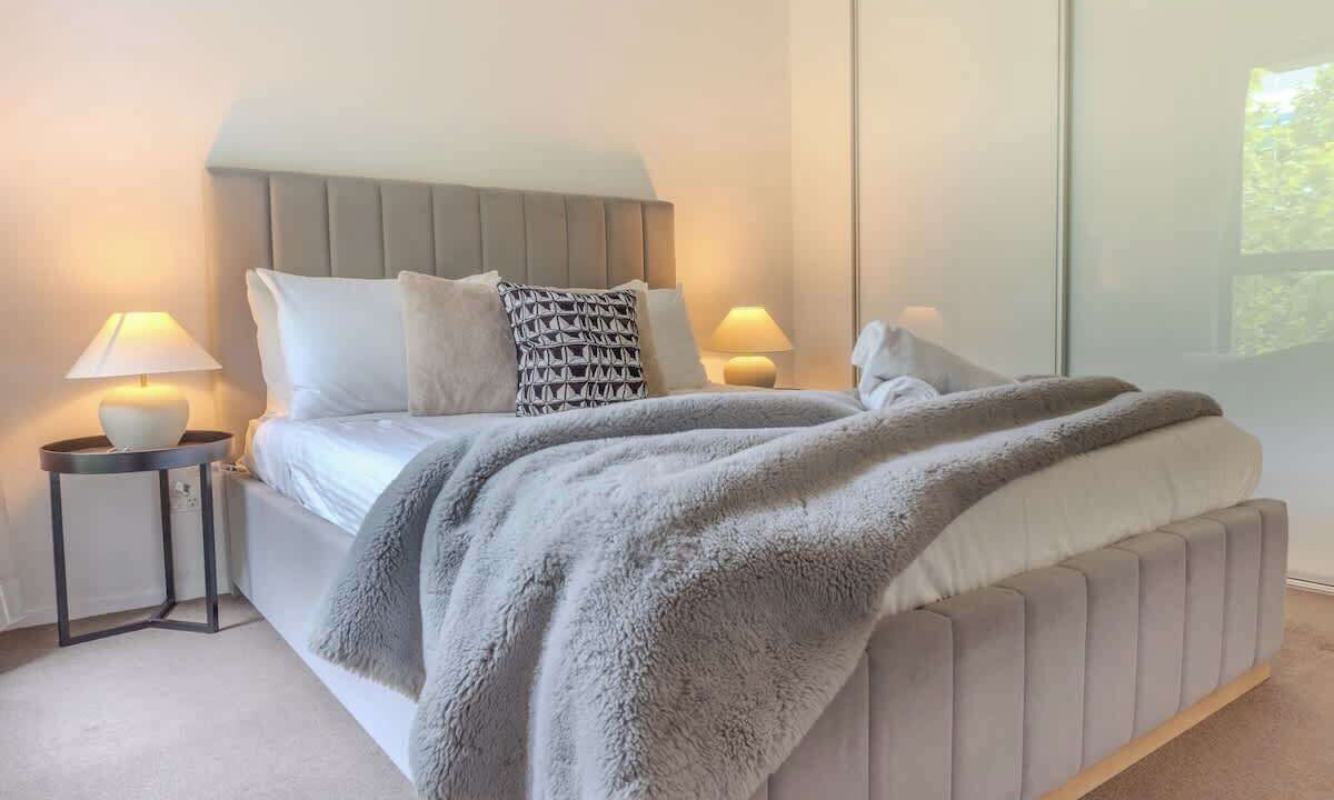 Photo of Bedroom in Docklands