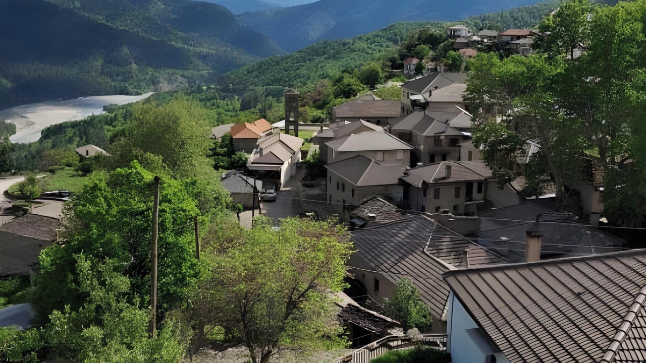 Photo of Others in Pyrsogianni