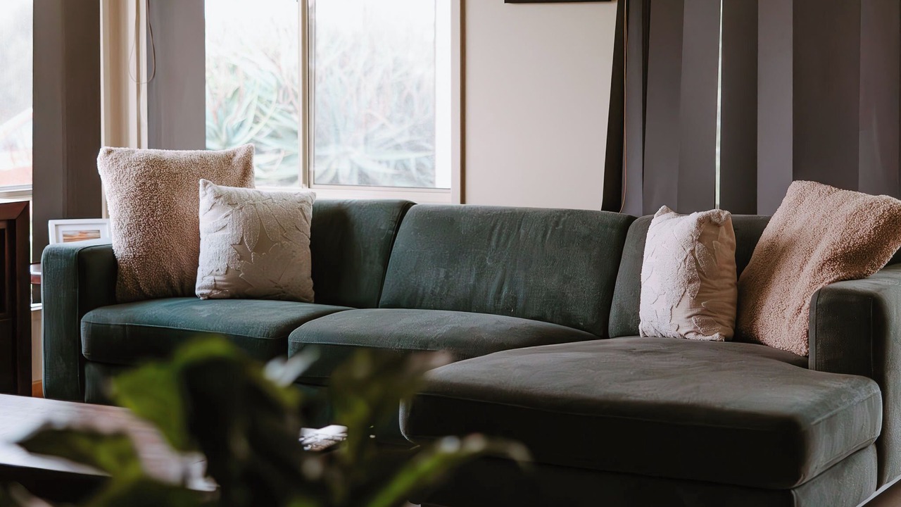 Photo of Livingroom in Dudley East