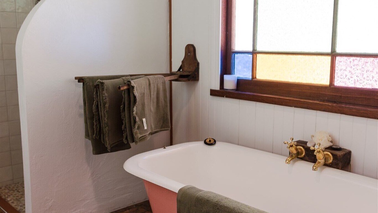 Photo of Bathroom in Mapleton