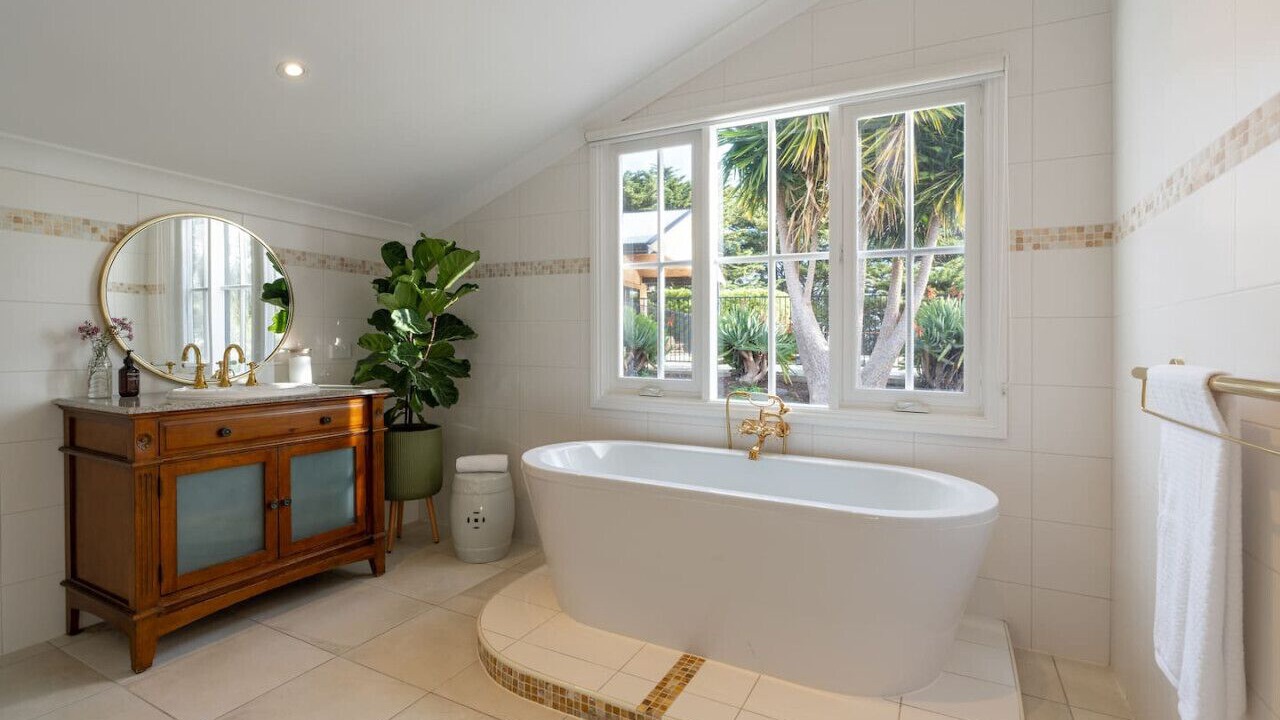 Photo of Bathroom in Wattle Flat