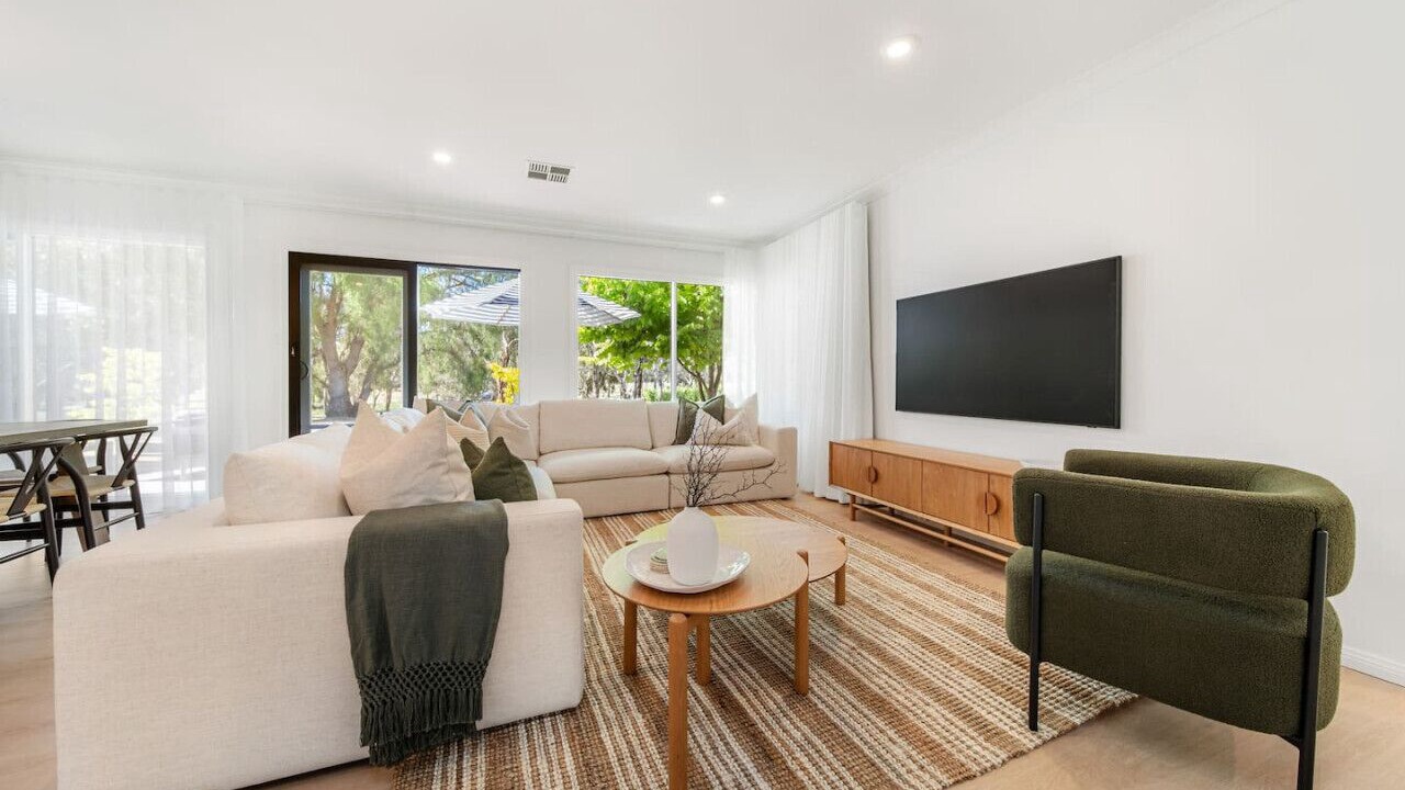 Photo of Livingroom in McLaren Vale