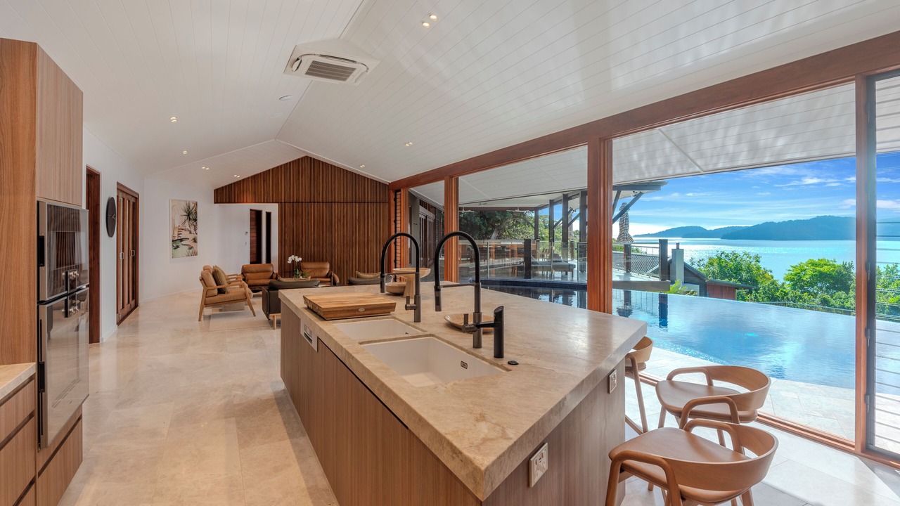 Photo of Others in Hamilton Island