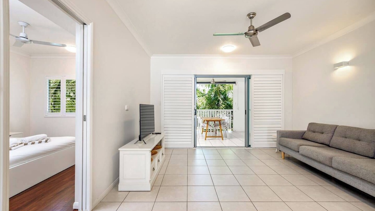 Photo of Livingroom in Kewarra Beach