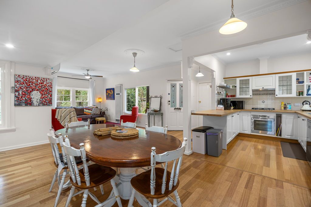 Photo of Kitchen in Tecoma