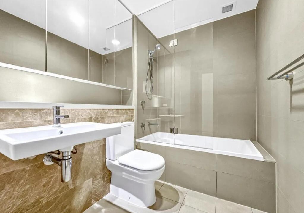Photo of Bathroom in Rhodes