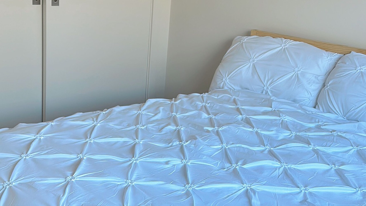 Photo of Bedroom in Gledswood Hills