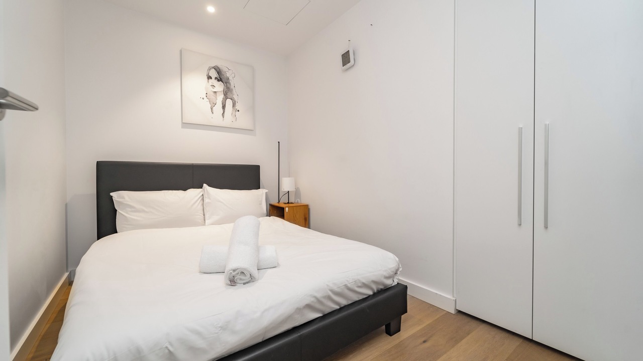 Photo of Bedroom in Chinatown