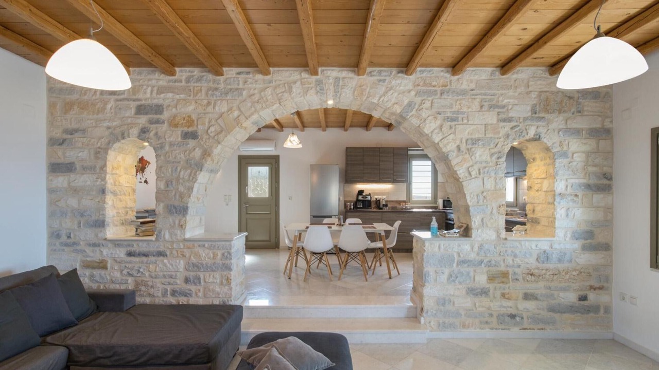 Photo of Livingroom in Drios