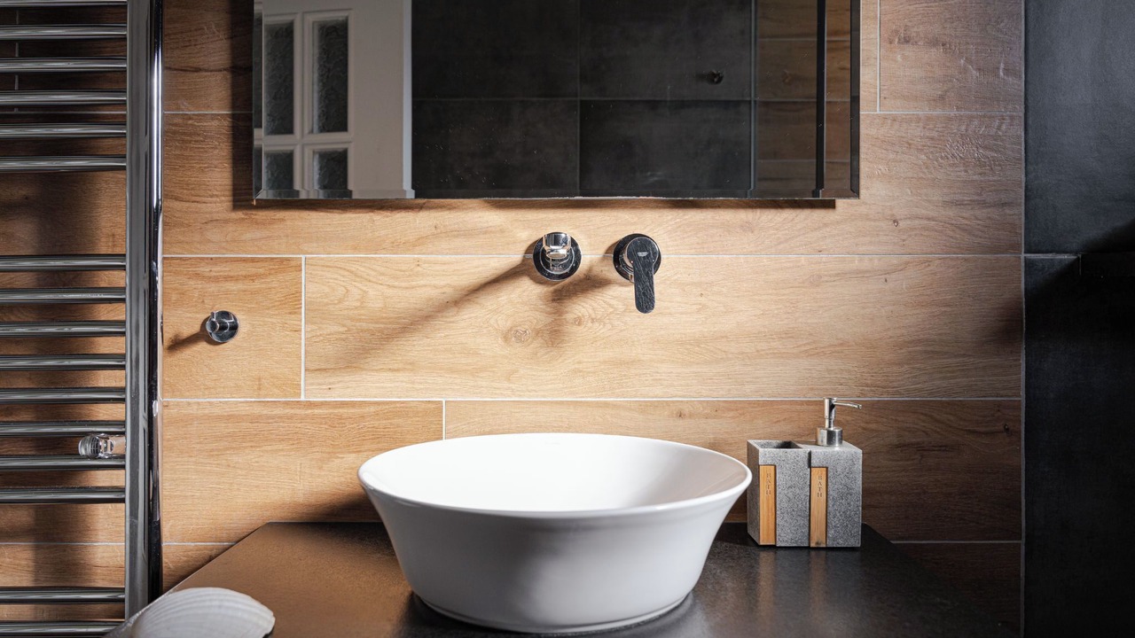 Photo of Bathroom in Kini