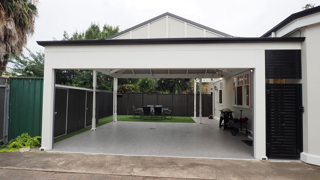 Photo of Outdoor in Glenelg