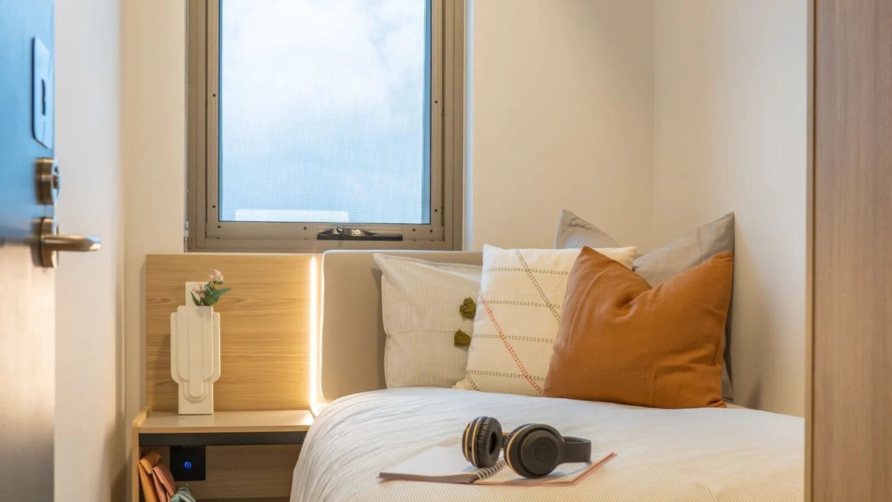 Photo of Bedroom in Adelaide Central Business District