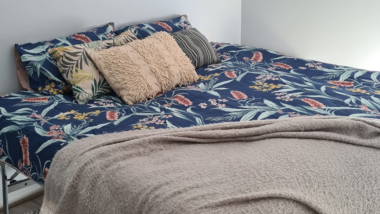 Photo of Bedroom in Redwood Park