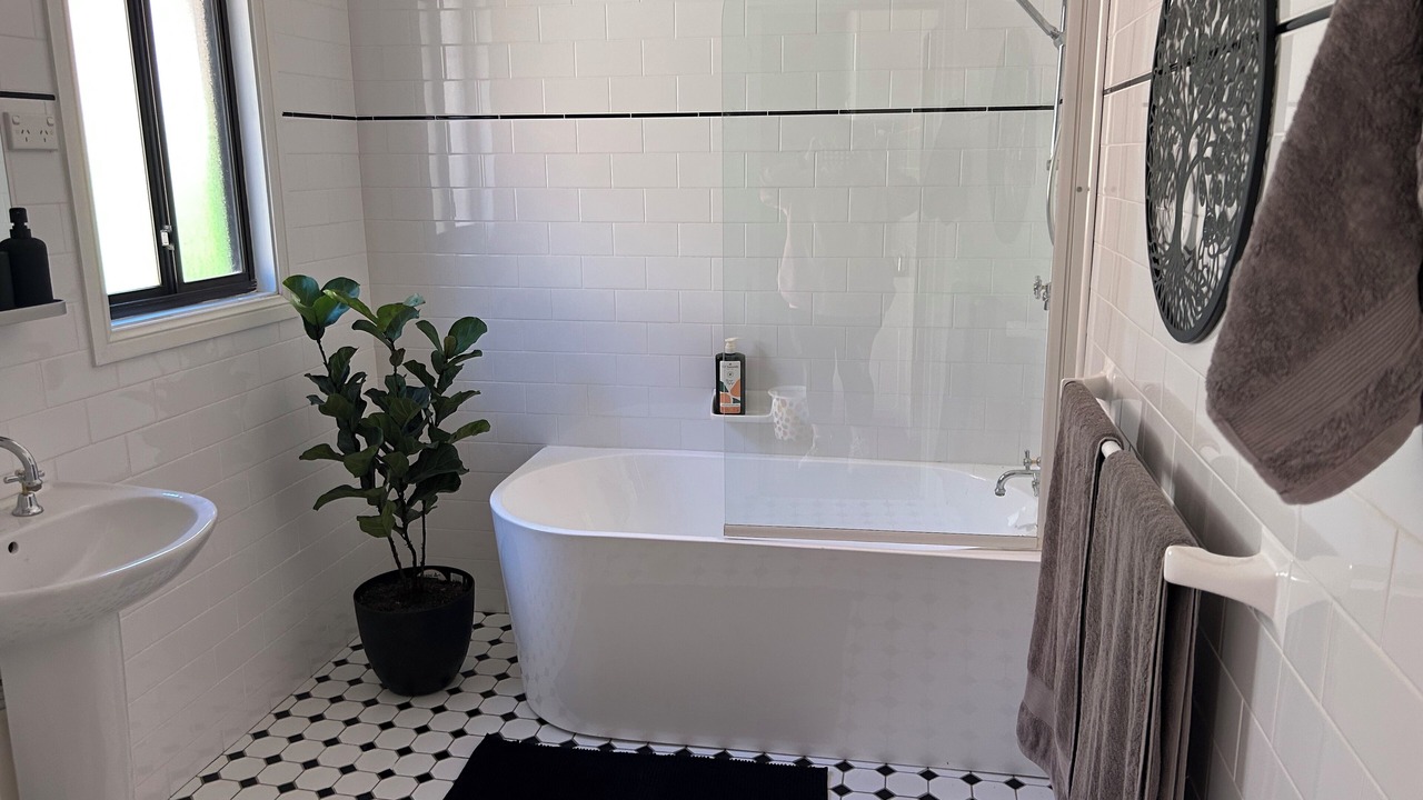 Photo of Bathroom in Crookwell
