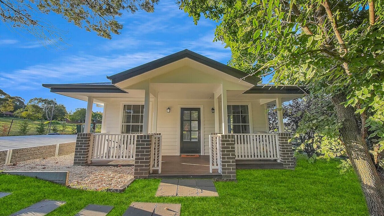 Photo of Outdoor in Robin Hill