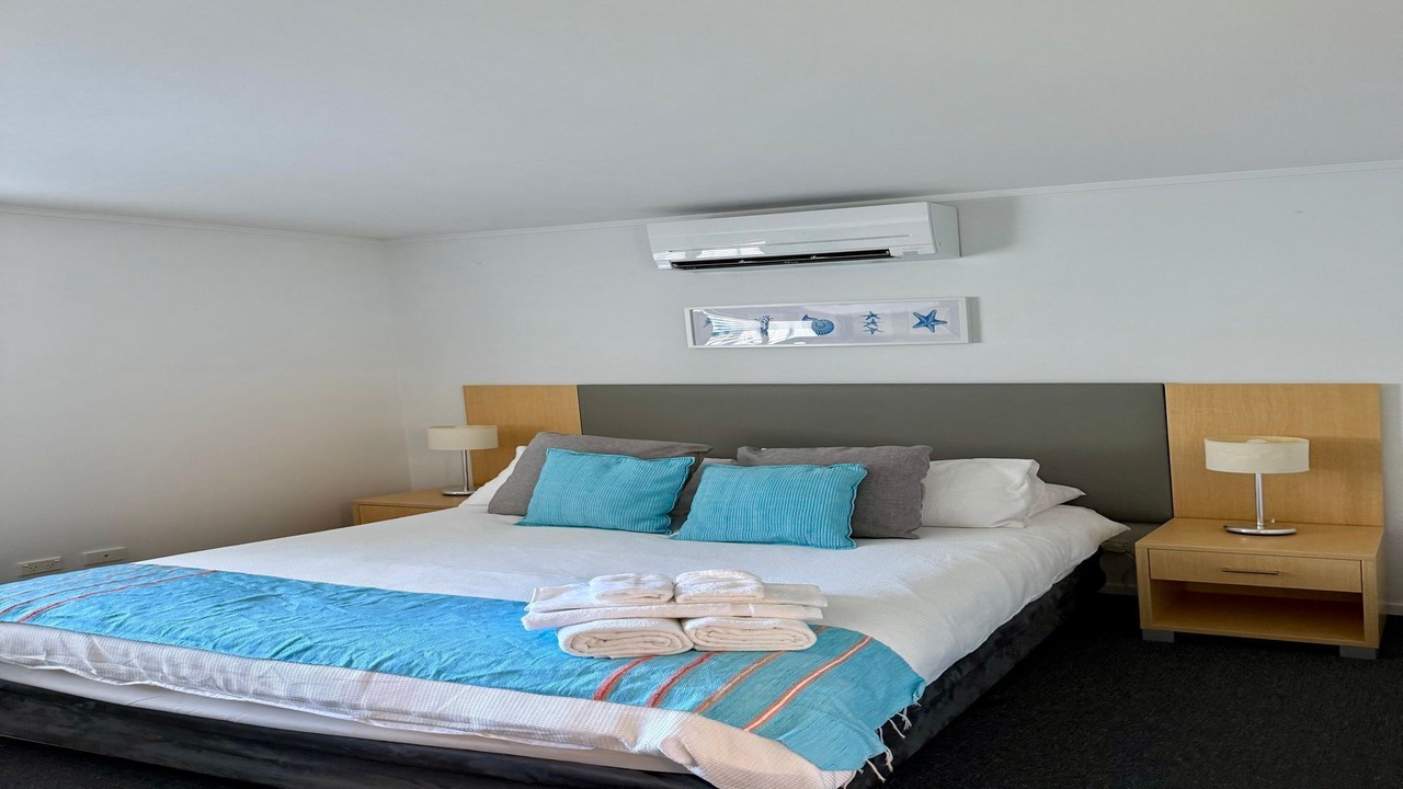Photo of Bedroom in Batehaven