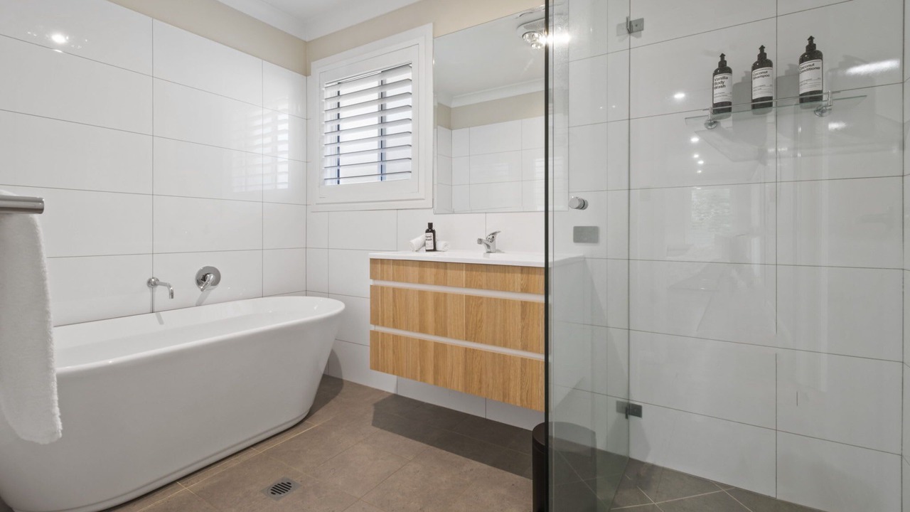 Photo of Bathroom in Lloyd