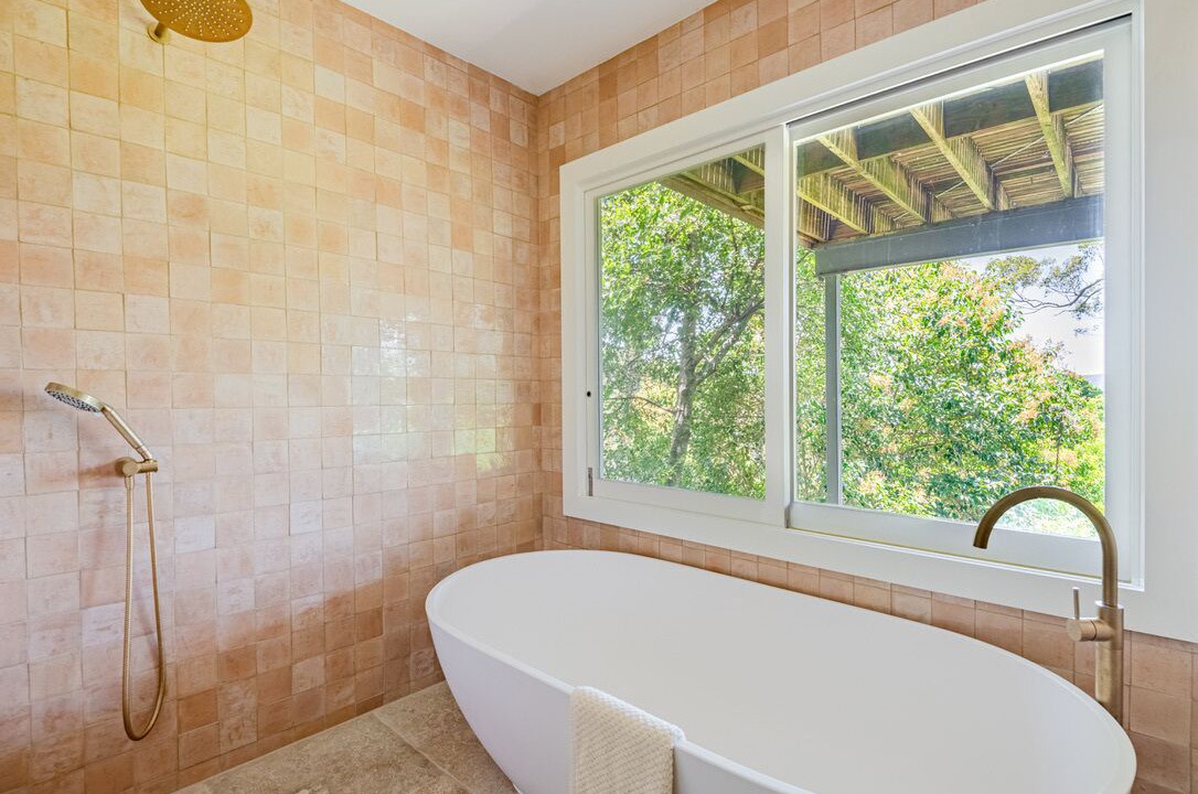 Photo of Bathroom in Avalon Beach
