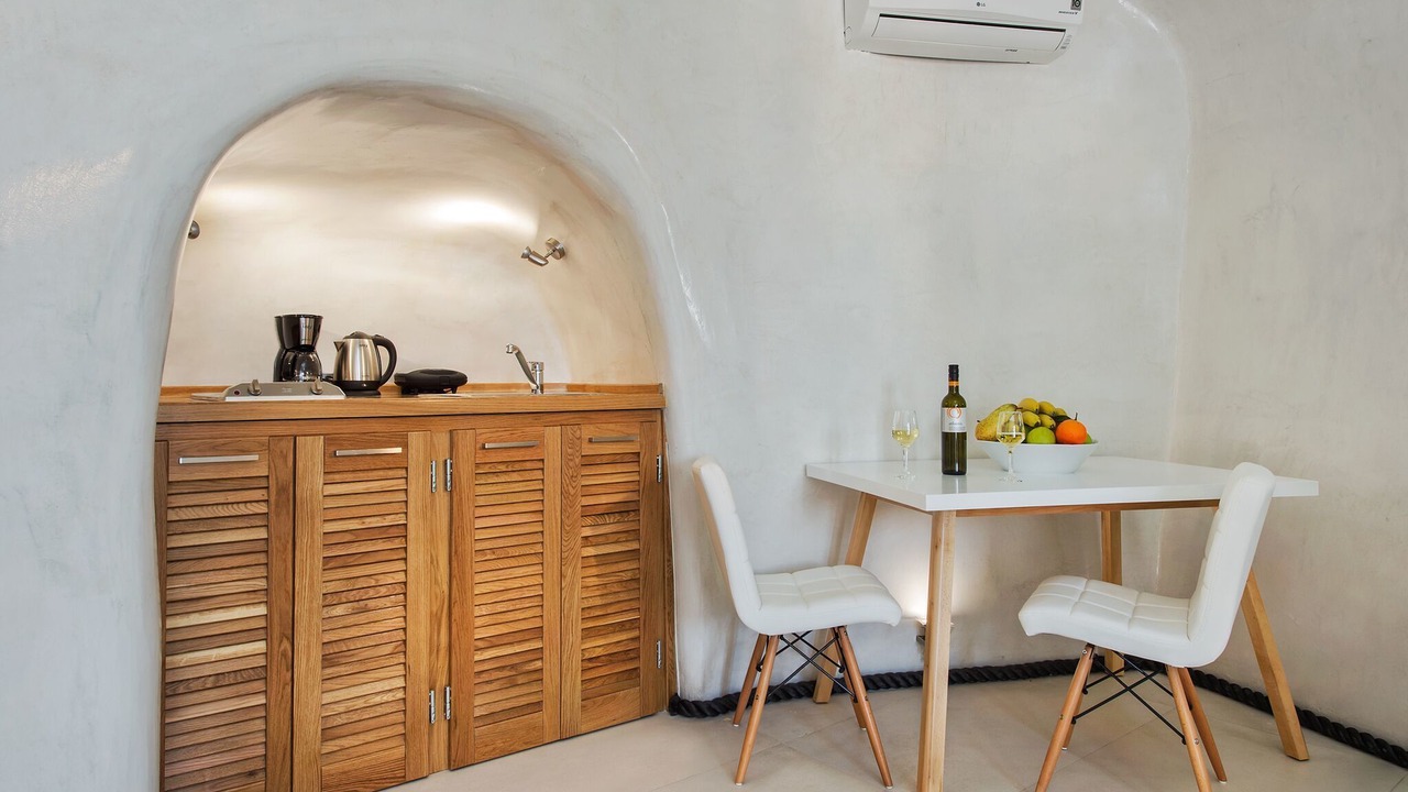 Photo of Kitchen in Vourvoulos