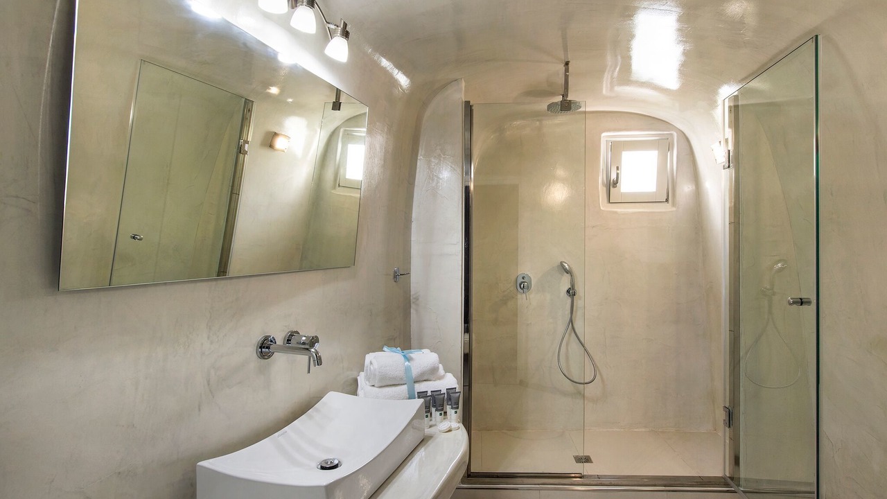 Photo of Bathroom in Vourvoulos