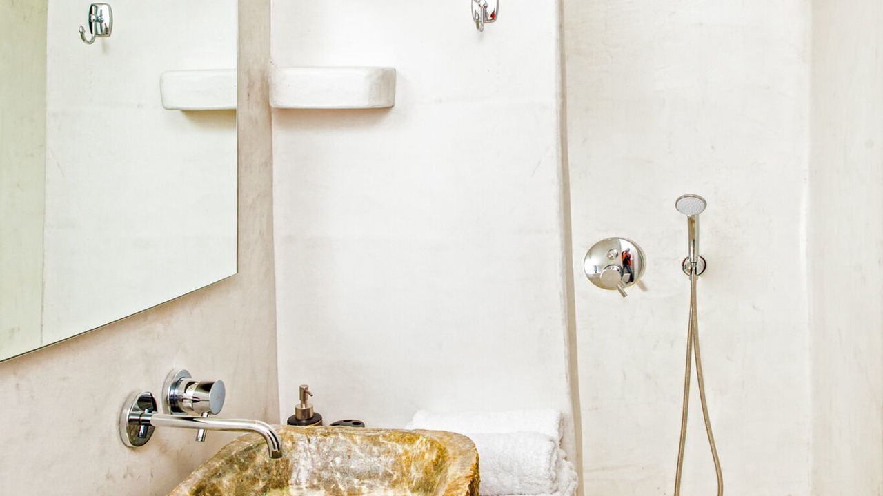 Photo of Bathroom in Vourvoulos