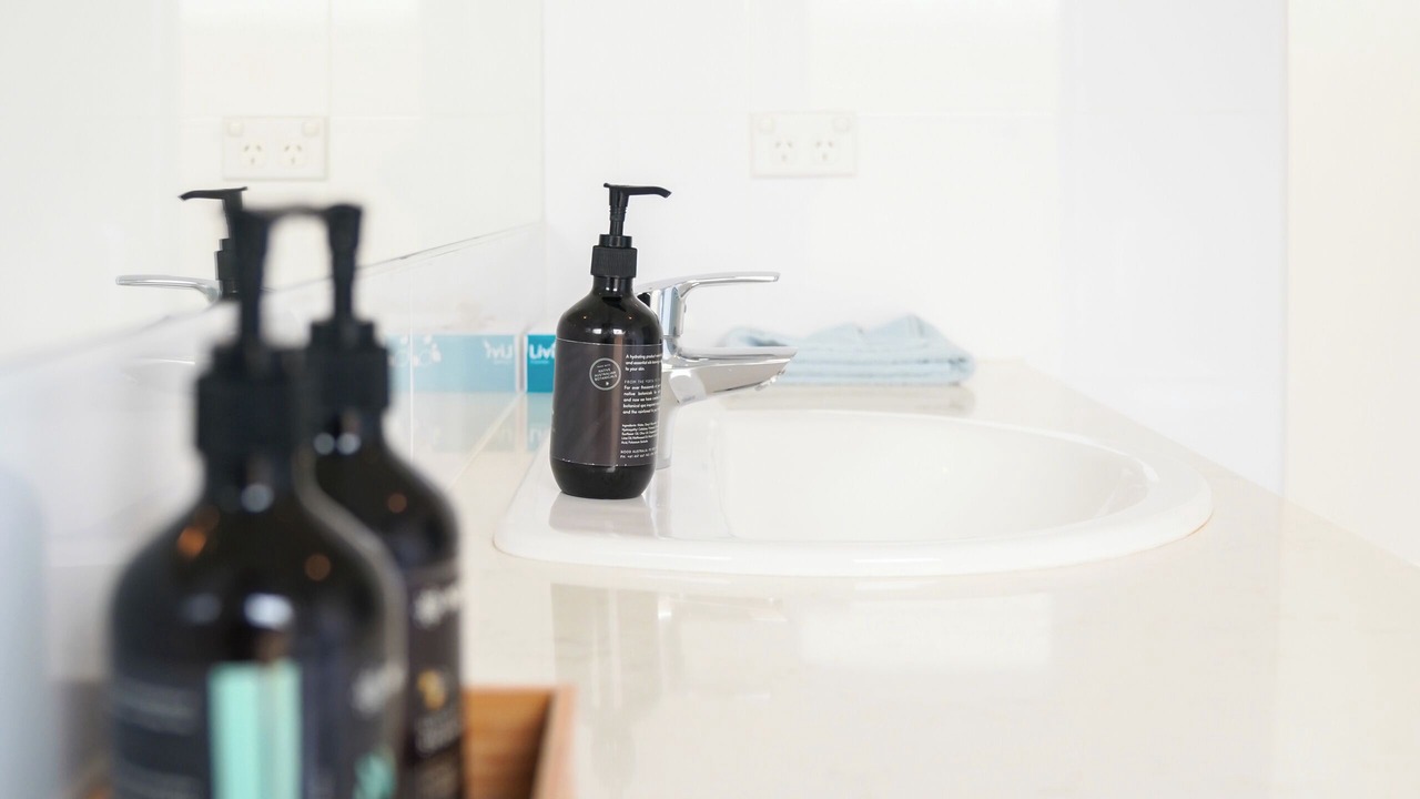Photo of Bathroom in Kingscote