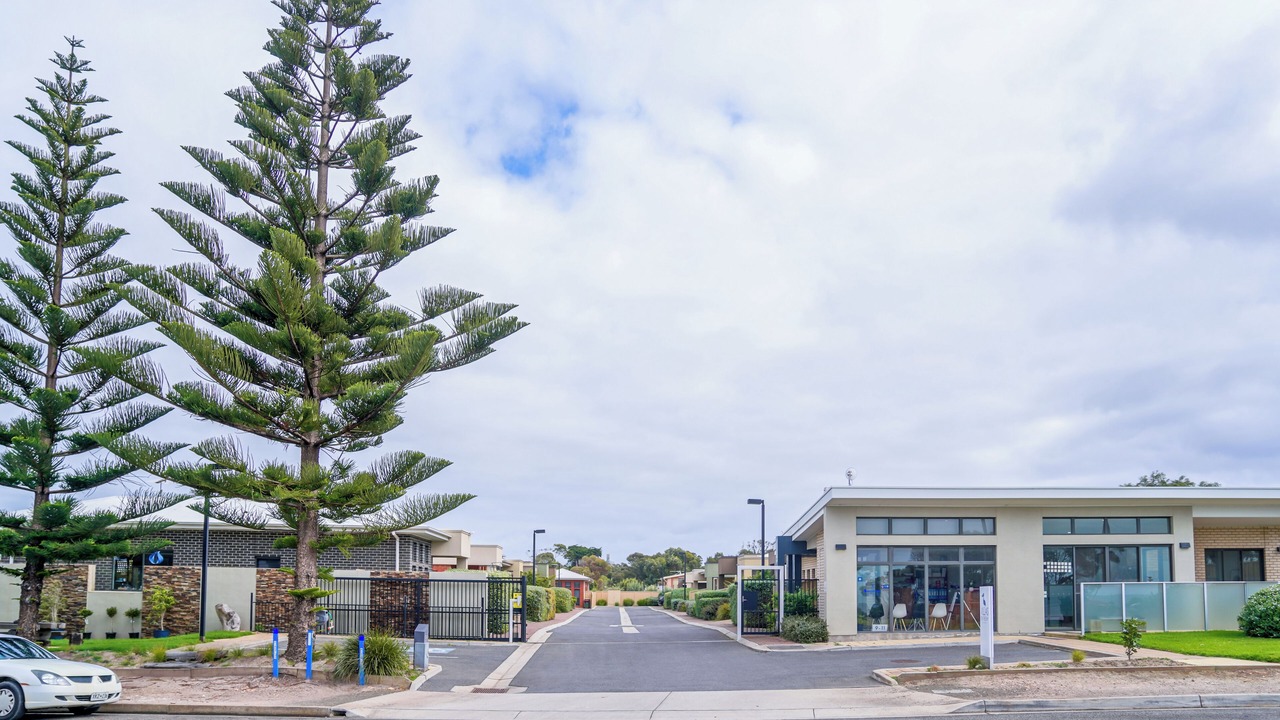 Photo of Outdoor in Kingscote