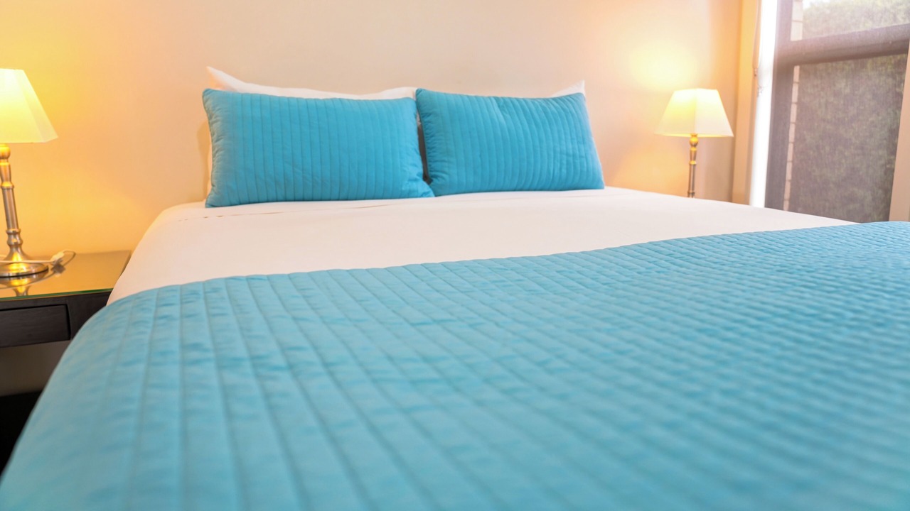 Photo of Bedroom in Kingscote