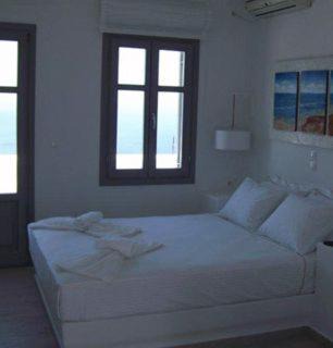 Photo of Others in Chora Folegandros