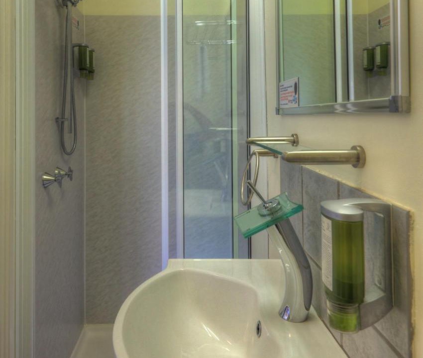Photo of Bathroom in Devonport