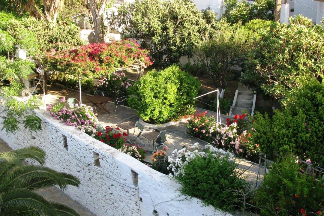 Photo of Others in Katapola