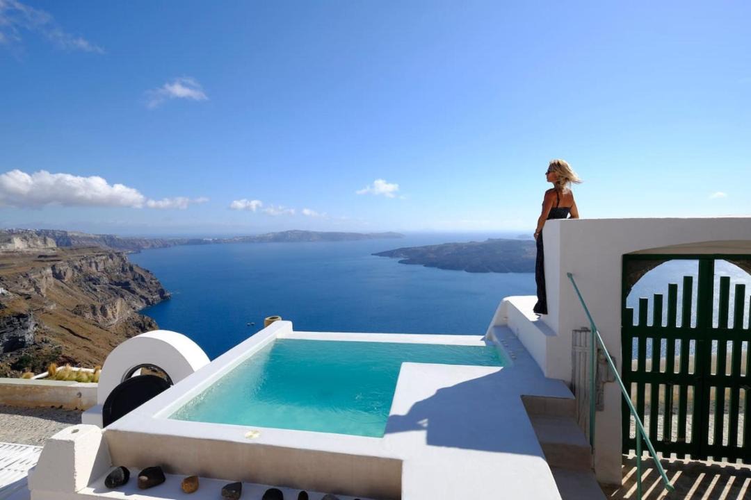 Photo of Others in Fira