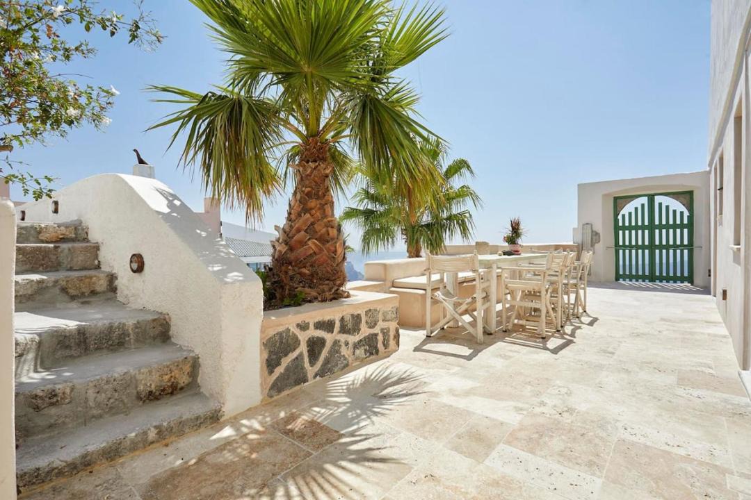 Photo of Others in Fira