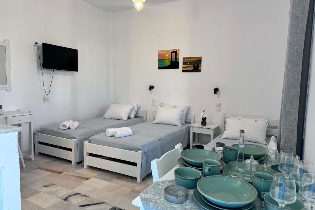 Photo of Others in Naxos