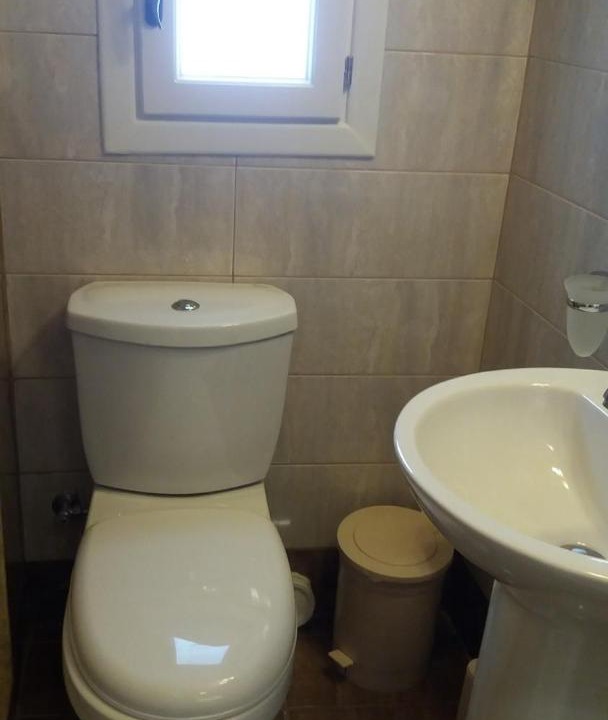 Photo of Bathroom in Psathi