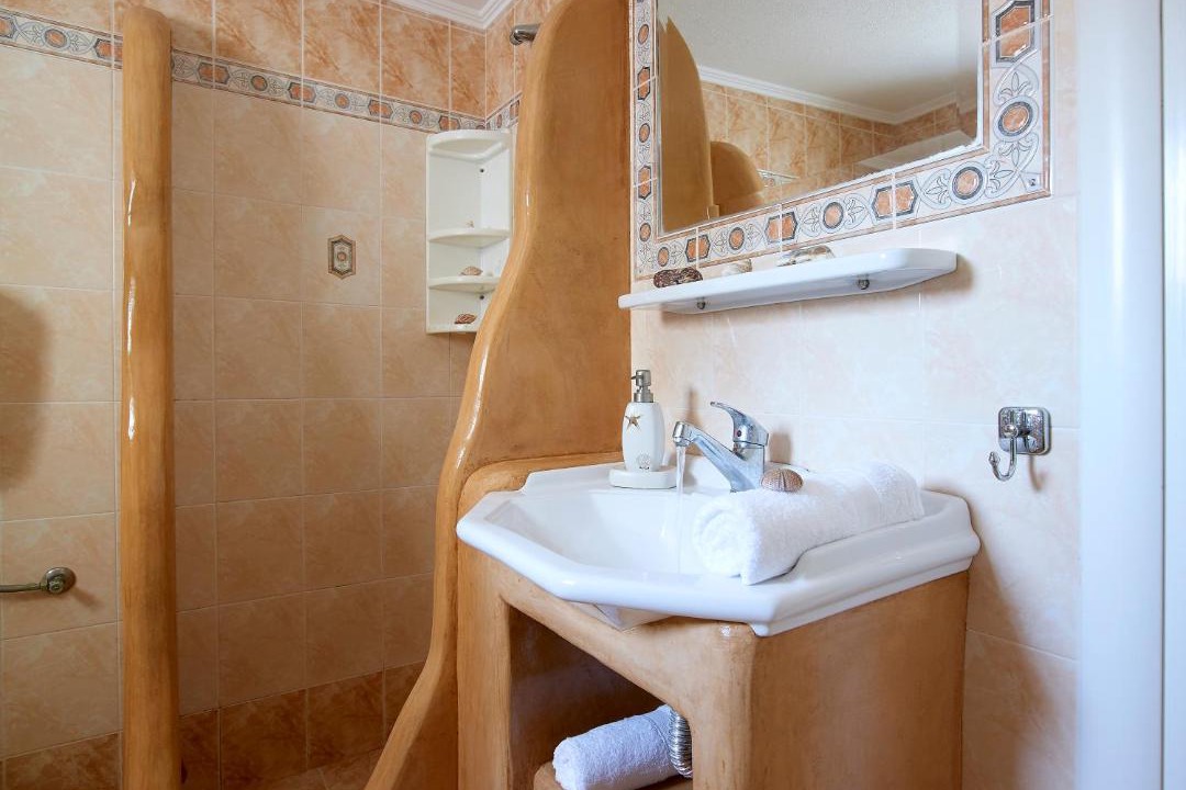 Photo of Bathroom in Apollonia