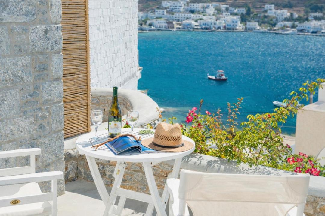 Photo of Others in Katapola
