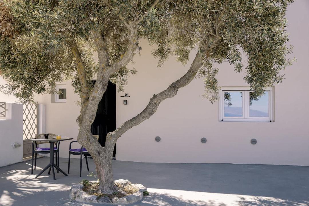 Photo of Others in Imerovigli
