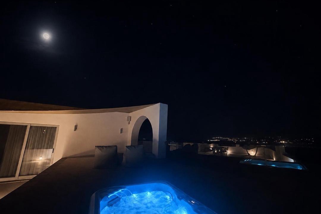 Photo of Others in Milos