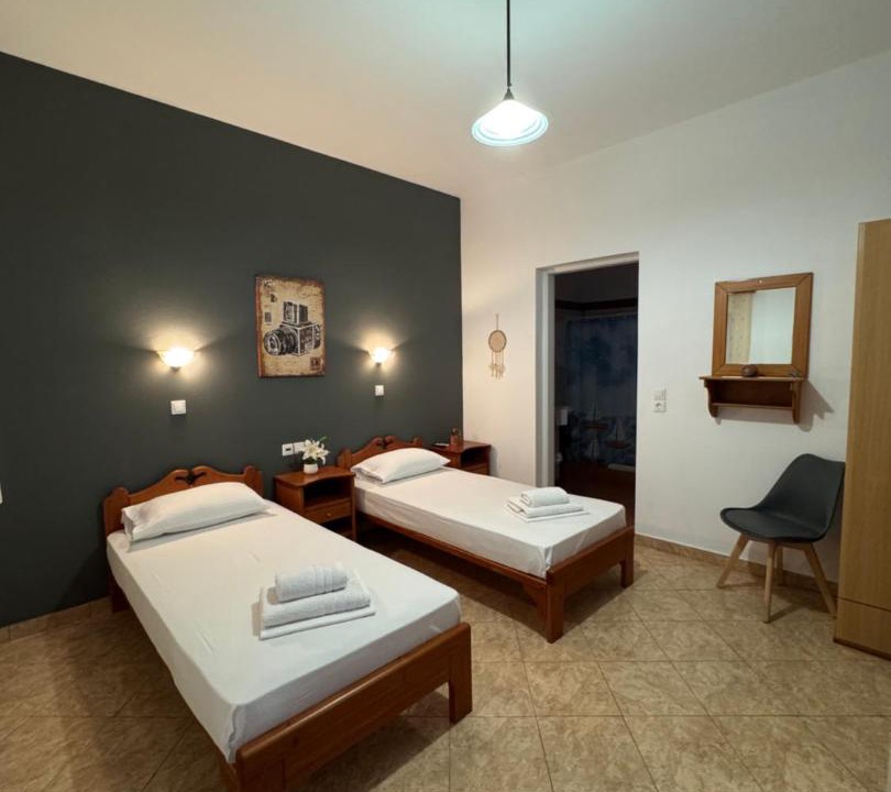 Photo of Bedroom in Milopotas