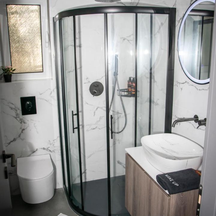 Photo of Bathroom in Zakhloritika