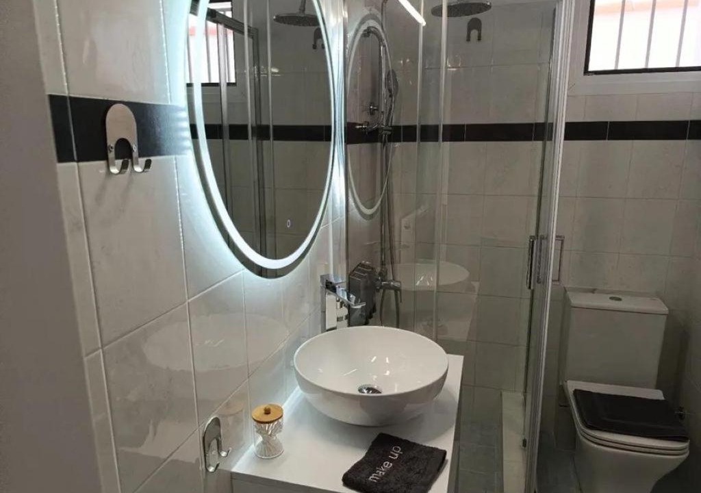 Photo of Bathroom in Loutra Oraias Elenis