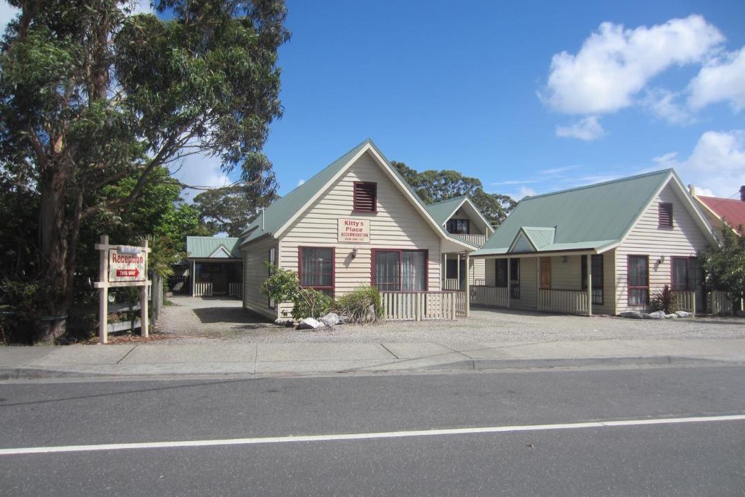 Photo of Others in Strahan