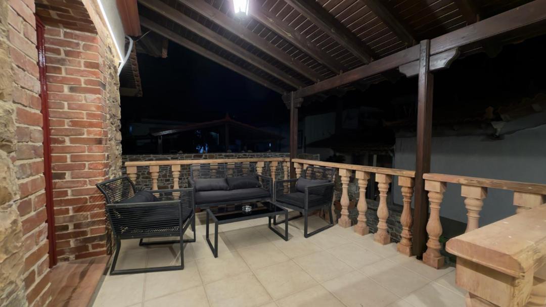 Photo of Patio Balcony in Thimiana