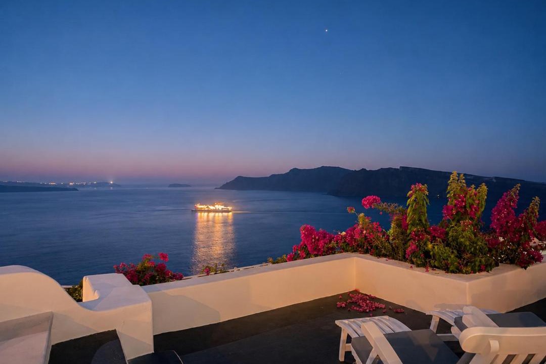 Photo of Others in Oia