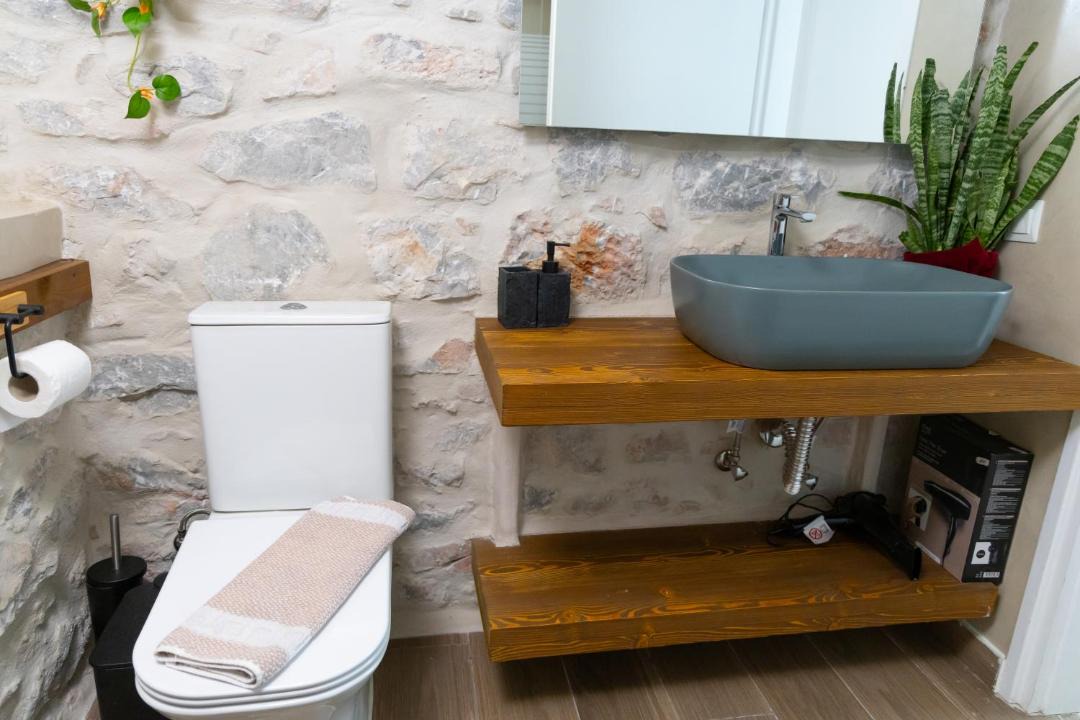 Photo of Bathroom in Areopoli