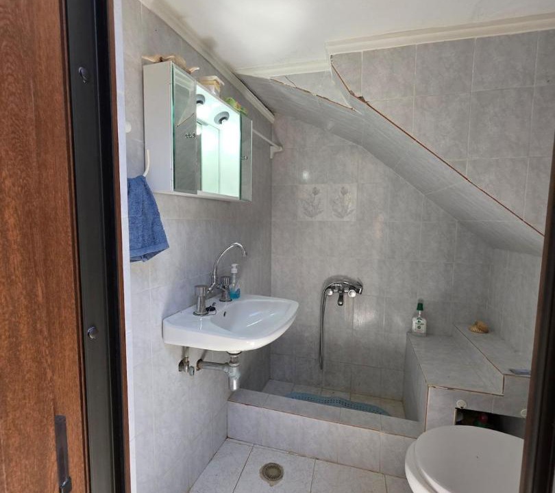 Photo of Bathroom in Avgonyma