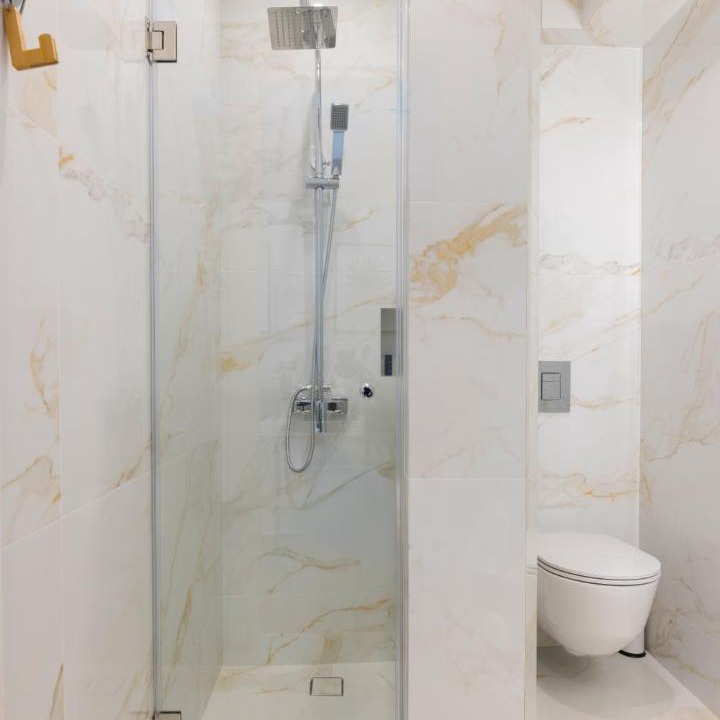 Photo of Bathroom in Paleopolis