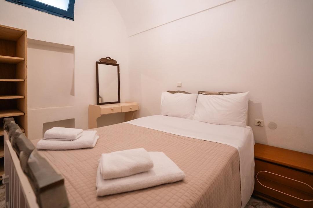Photo of Bedroom in Exo Gonia